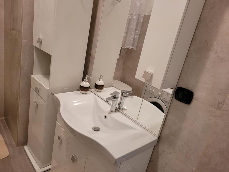 Bilocale: 5 Minuti Dall'Ariston Sanremo Exterior photo